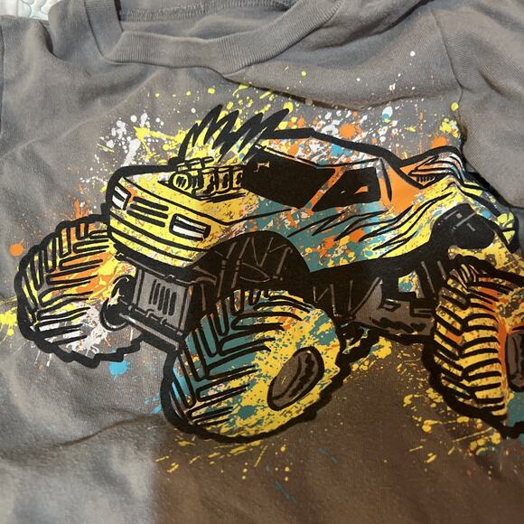 Lot Of Boys Size 5 Tops, Shorts Swim Trunks Diff Brand. 4 Piece Lot 2 Short Sets - Picture 7 of 8